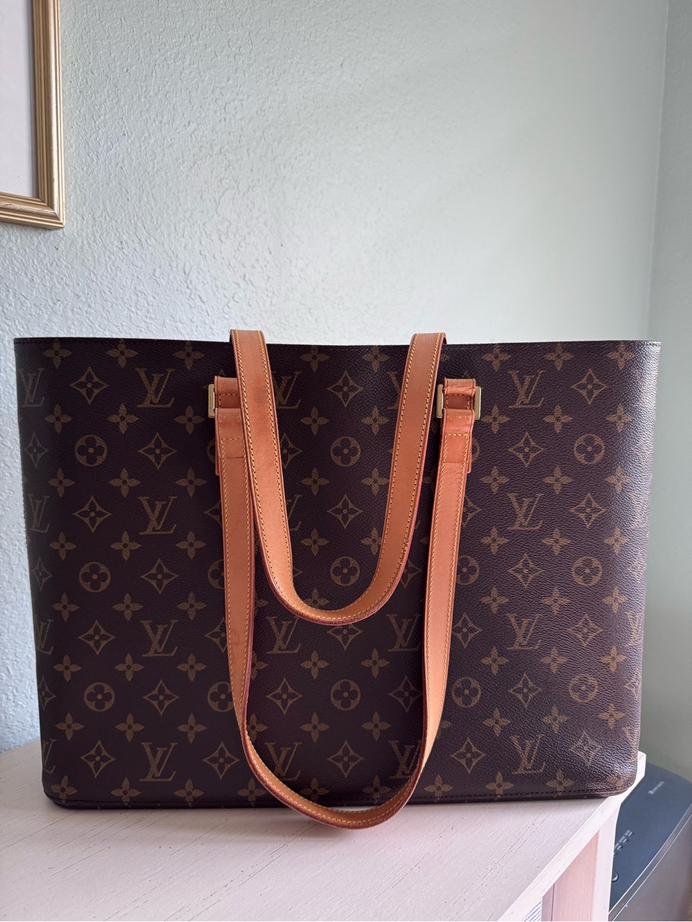 Louis Vuitton Luco Top Zip Shoulder Bag w/ Monogram Canvas & Vachetta Straps